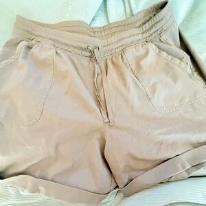 Casual light olive green Women's Shorts